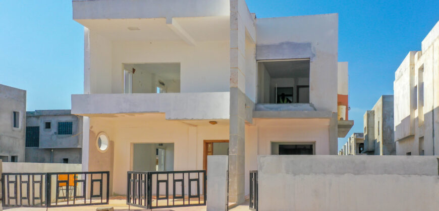 A Five-Bedroom Residence with Six Lavishly Appointed Bathrooms