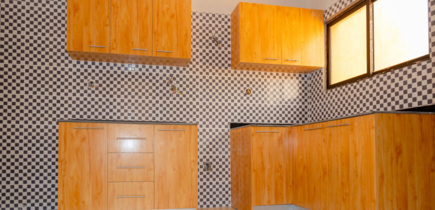 Your Comfortable 3-Bedroom Family Home with Dedicated Dining – For Rent